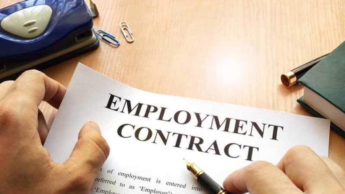 employee contract UAE