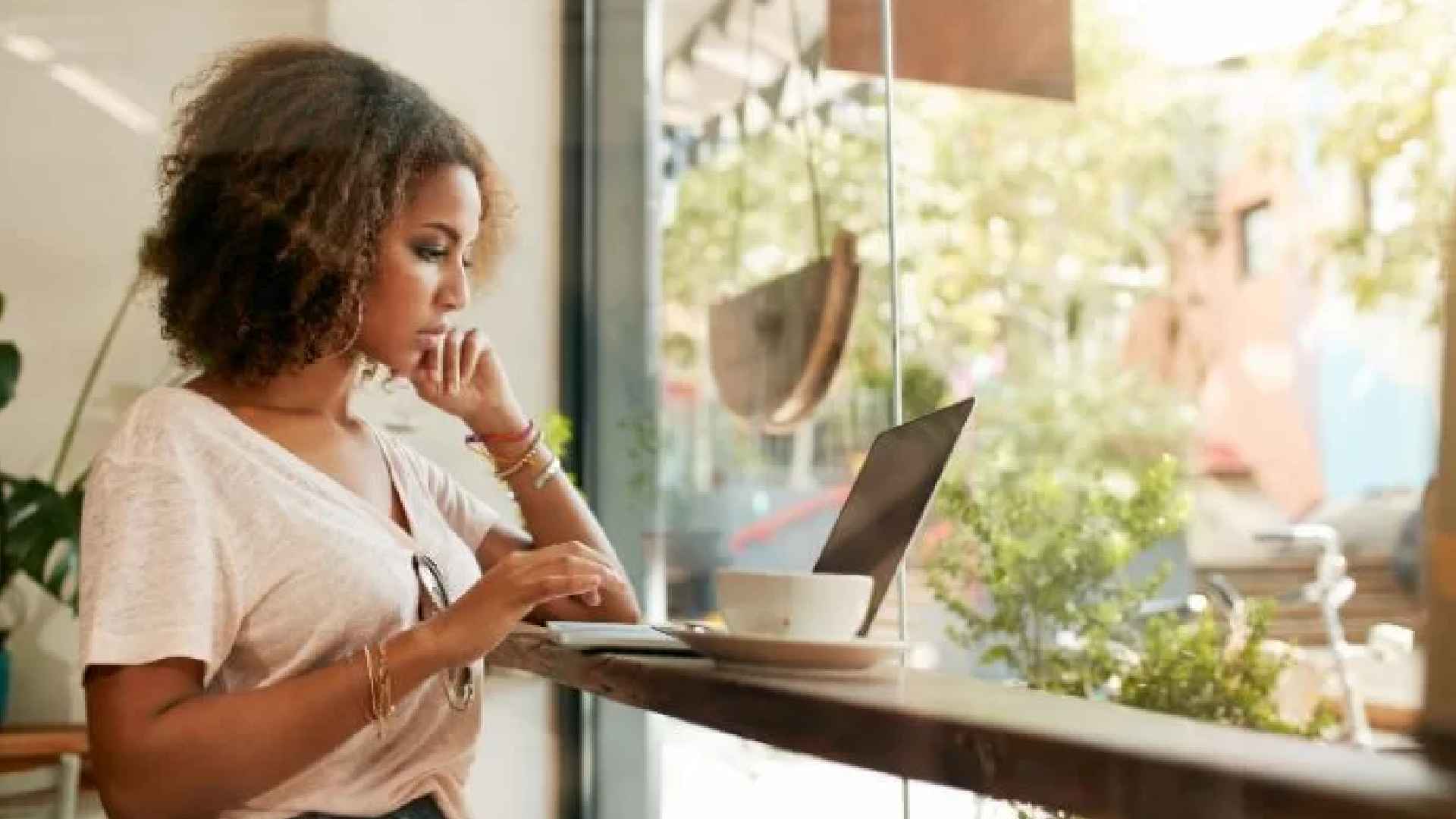 visa renewal status Qatar